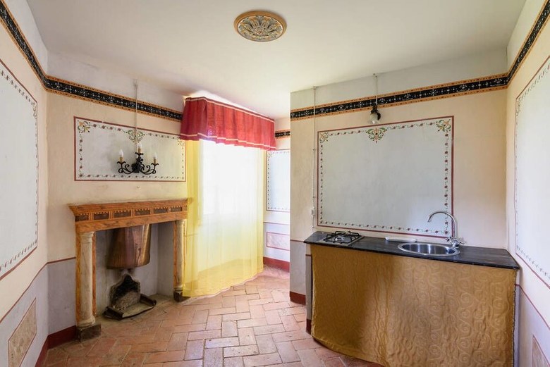 Agroturismo Castello Montelifr�