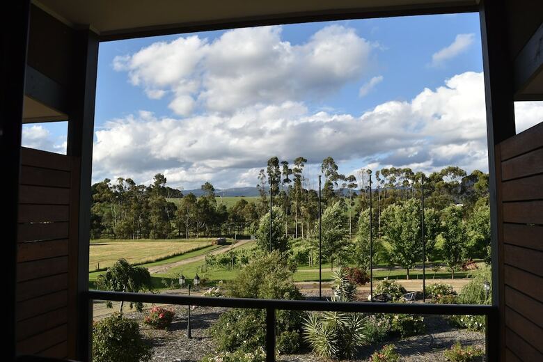 Hotel Labertouche Gypsy Creek Winery