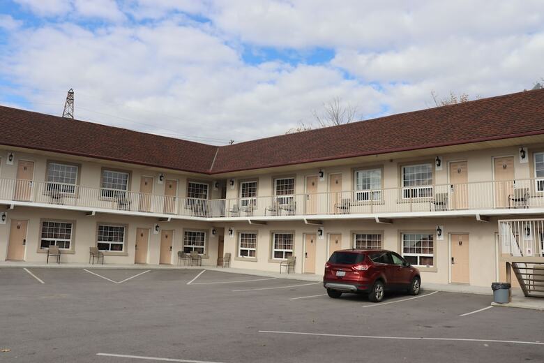 Motel Knights Inn