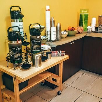 Hotel Quality Inn And Suites