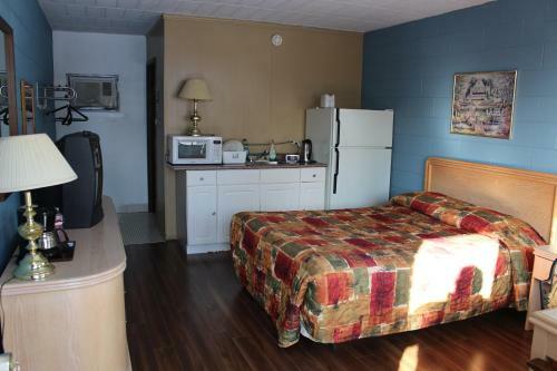 Motel Ritz Inn Niagara & Wedding Chapel