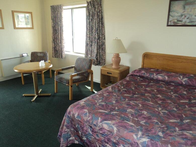 Oasis Motel