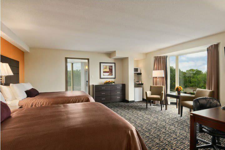 Ramada Plaza Niagara Falls Hotel