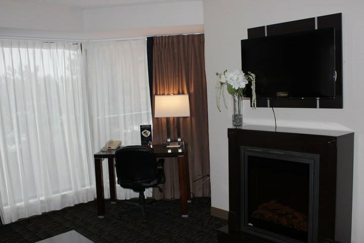 Ramada Plaza Niagara Falls Hotel