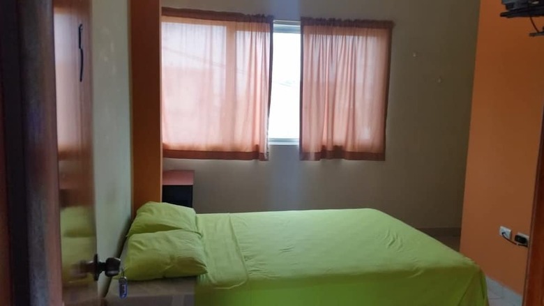 Hostal El Naufrago