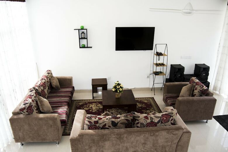 Diyathala Regency Boutique Hotel