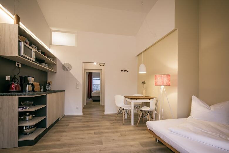 Little Suite Apartments