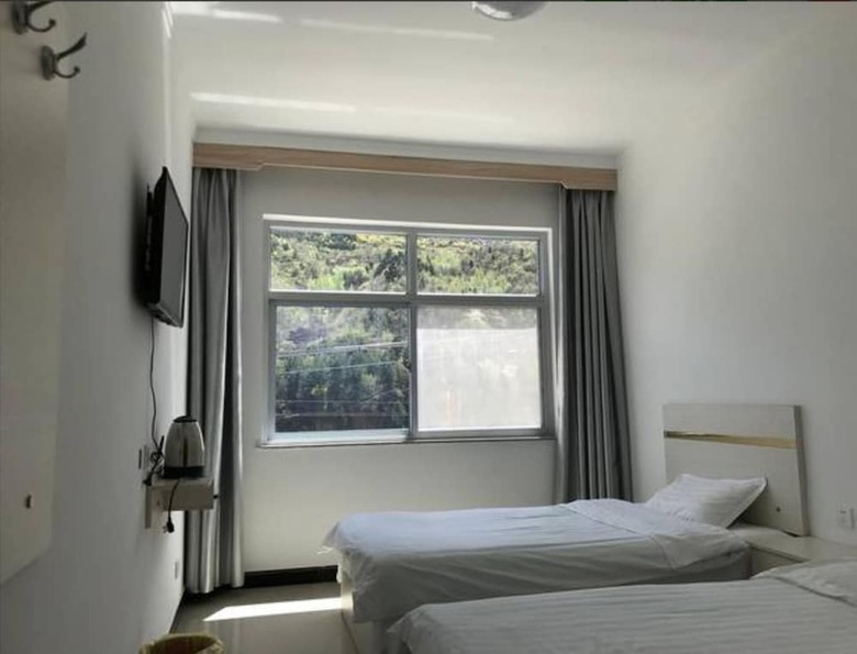 Bed & Breakfast Pingshun Fuya Fengqing Hotel