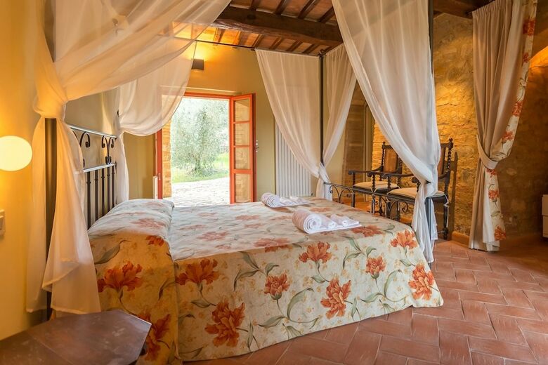 Agroturismo Tenuta Di Monaciano