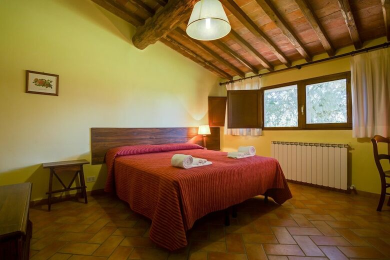 Agroturismo Tenuta Di Monaciano