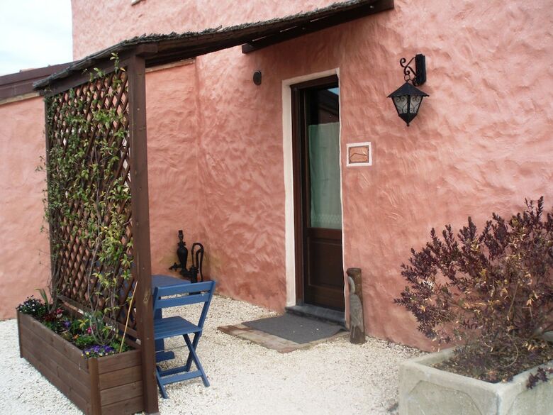 Agroturismo Airone Country House
