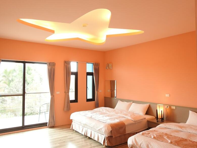 Bed & Breakfast Beauty Spring And Harvest B And B
