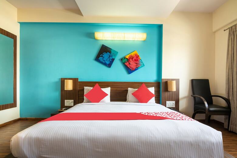 Oyo 14972 Hotel Ekaa