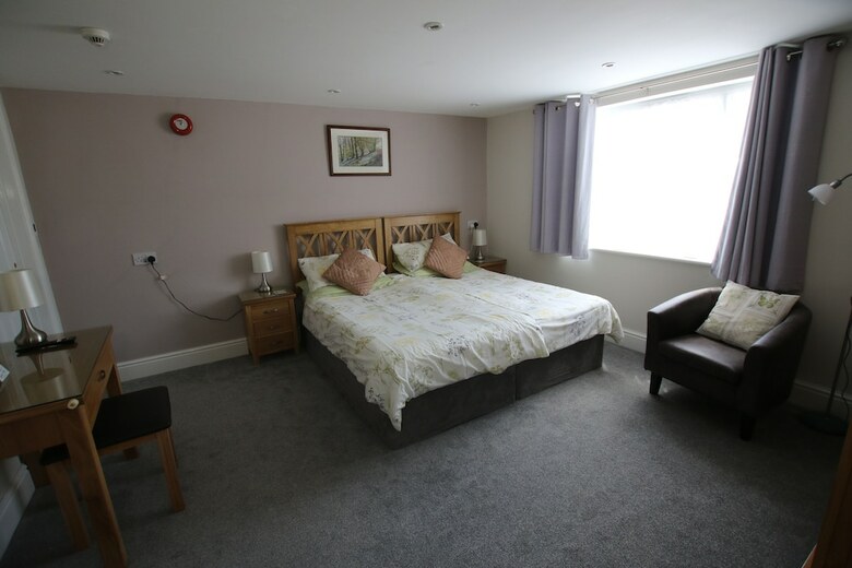 Bed & Breakfast Trenona Farm Holidays