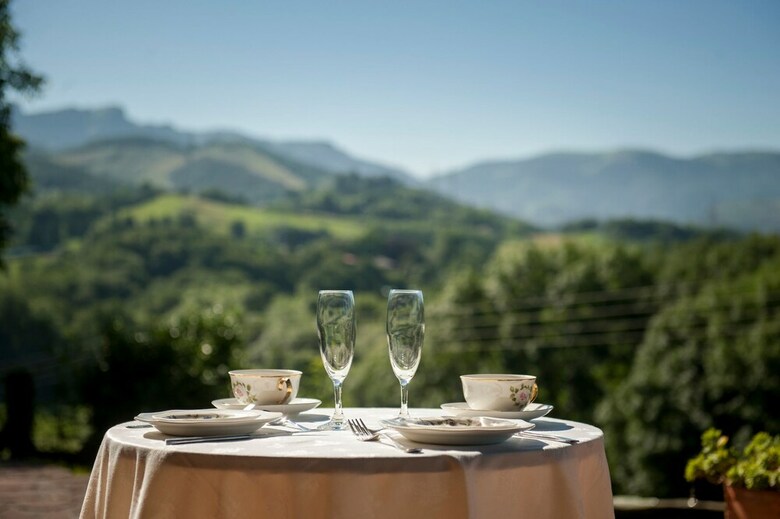 Agroturismo Casa Peluaga