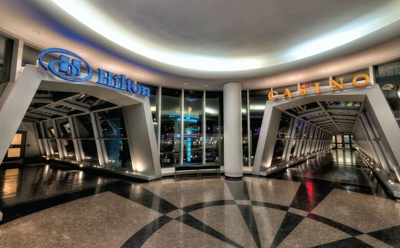 Hilton Hotel And Suites Niagara Falls/fallsview