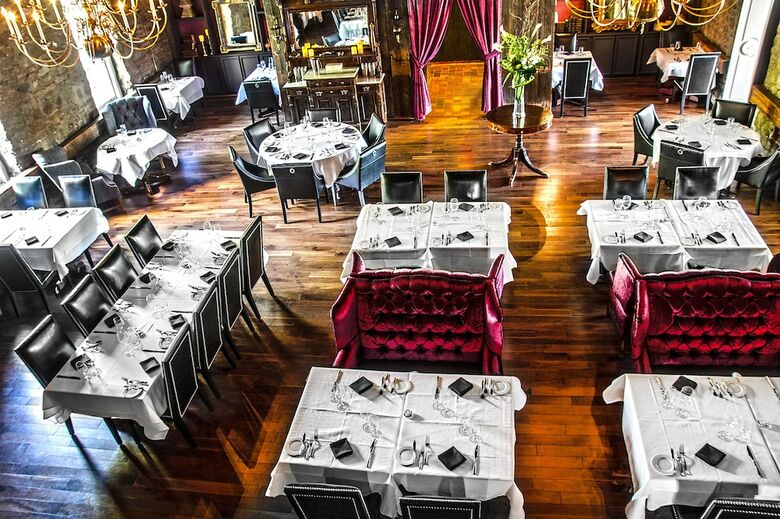 Old Stone Inn Boutique Hotel