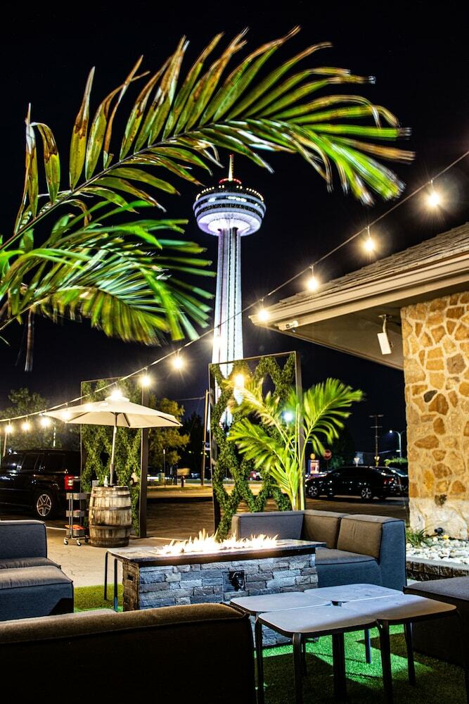 Old Stone Inn Boutique Hotel