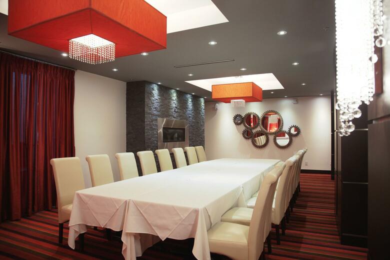 Hotel Sterling Inn & Spa