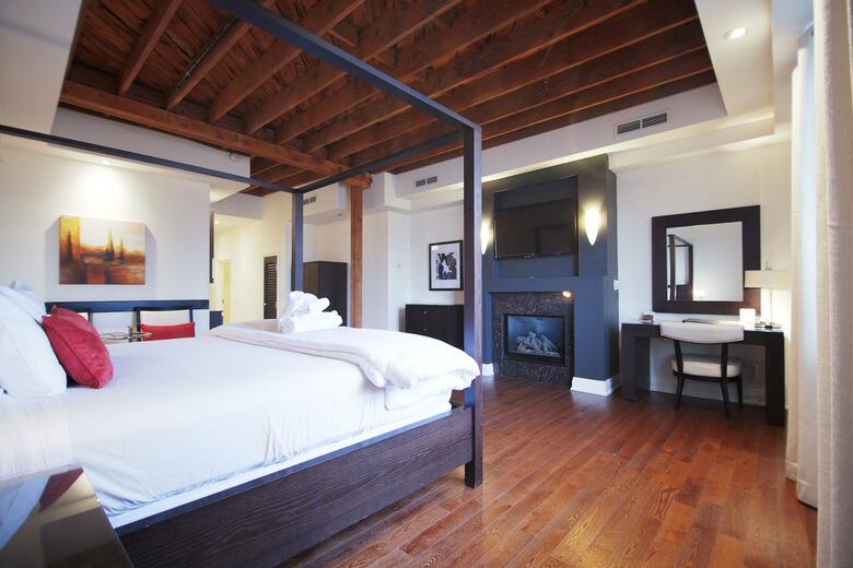 Hotel Sterling Inn & Spa