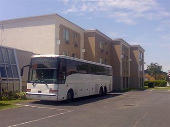 Hotel Niagara Lodge & Suites
