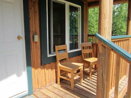 Seawood Bed & Breakfast & Cabins