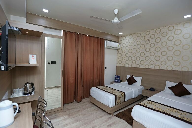 Hotel Oyo 5663 Gs Inn
