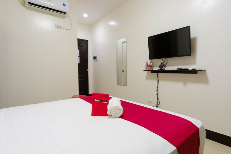 Hotel Reddoorz Plus @ Edsa Congressional