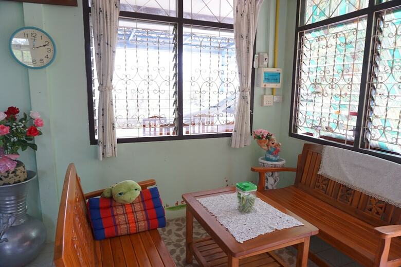 Hotel Garden Homestay Suratthani