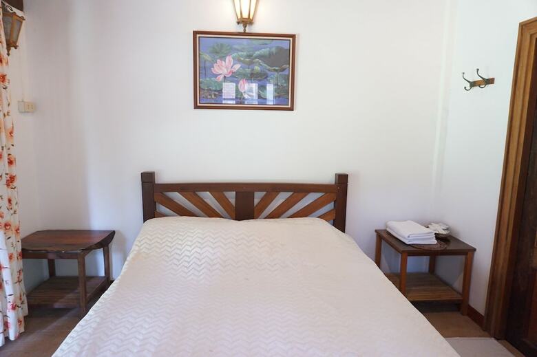 Hotel Donsak Orchid Resort