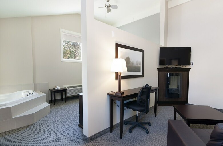 Hotel The Kanata By Bcminns Blairmore
