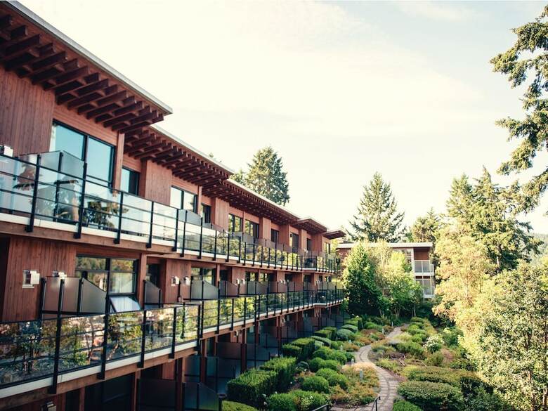 Hotel Brentwood Bay Resort & Spa