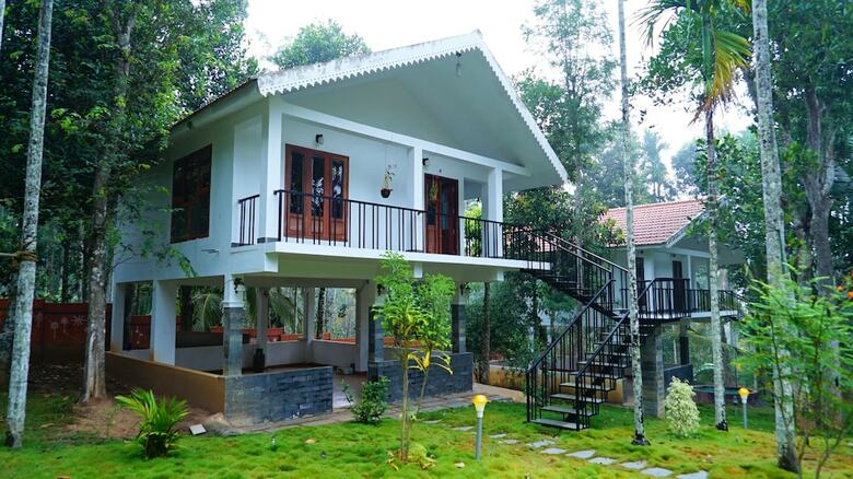 Hotel Kedara Village Resort