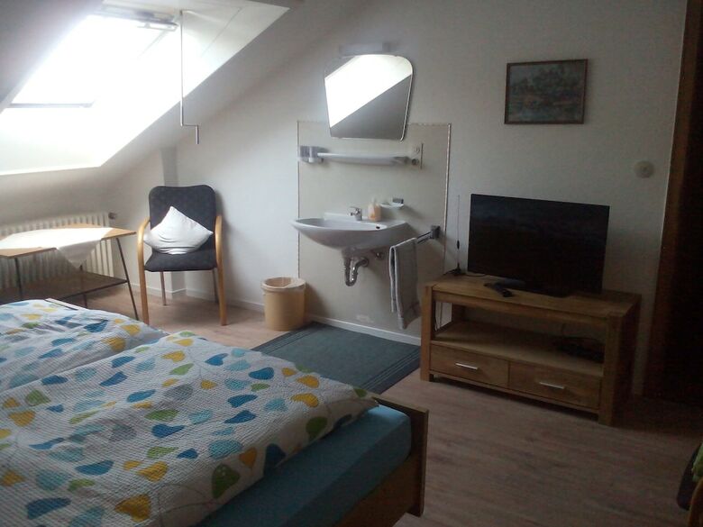 Hotel Landgasthof Sch�nzer