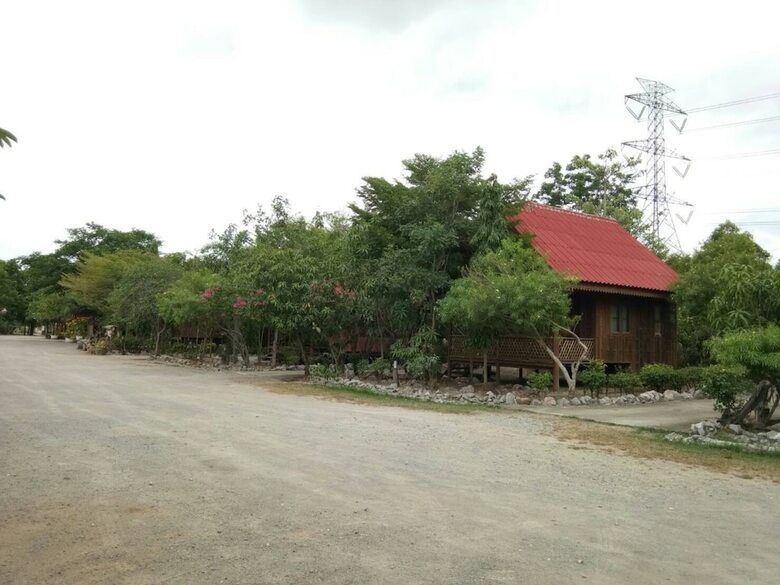 Hotel Vassanadee Resort And Camp