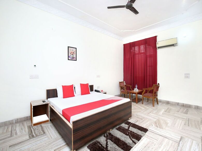 Apartamentos Oyo 16130 The Corner House