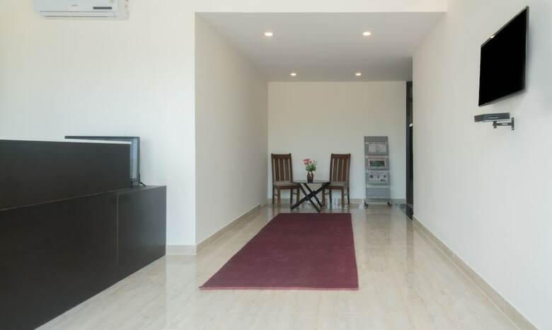 Hotel Treebo Raj Avenue