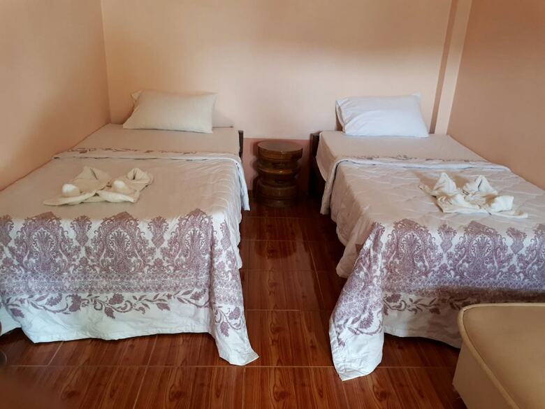 Hotel Karuna Resort