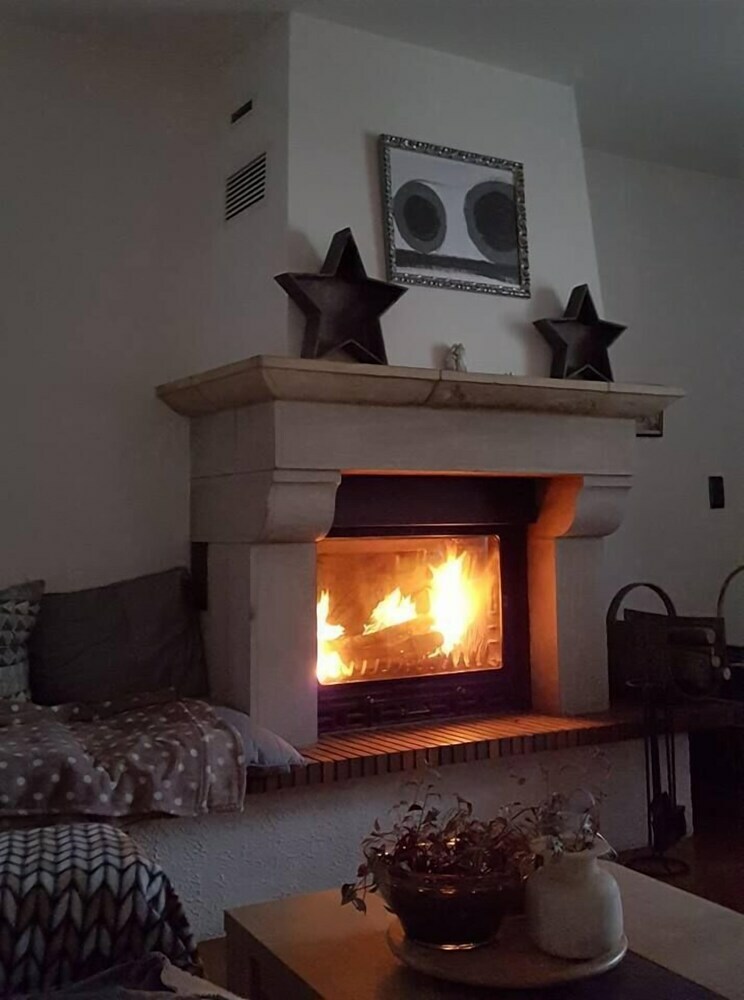 Hotel La Grange Des Roches Roses