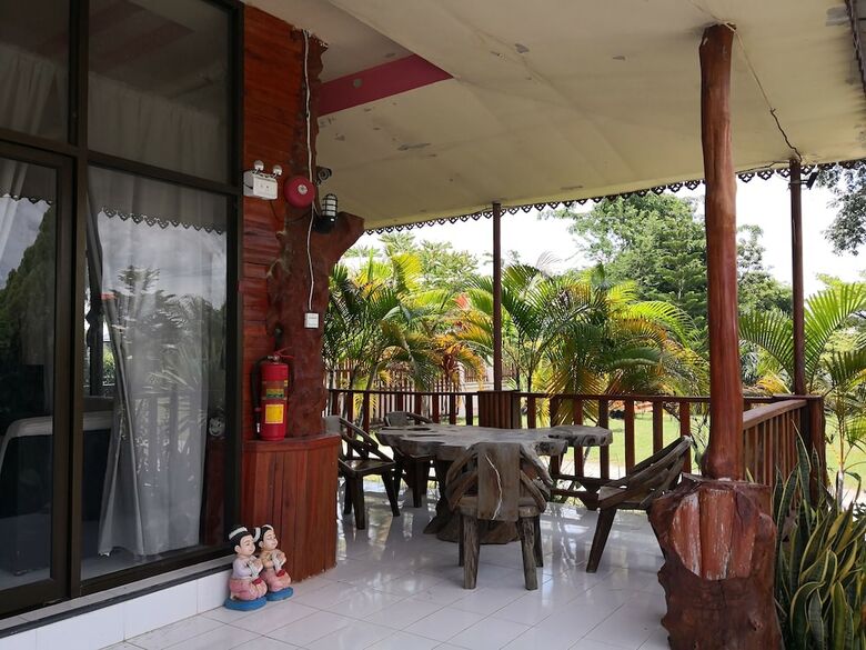 Hotel Honeymoon Resort