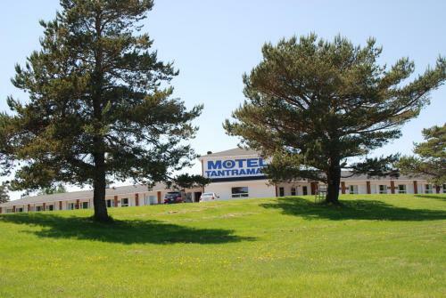 Tantramar Motel