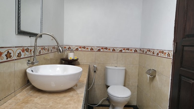 Bed & Breakfast Eliska Sari Bungalows