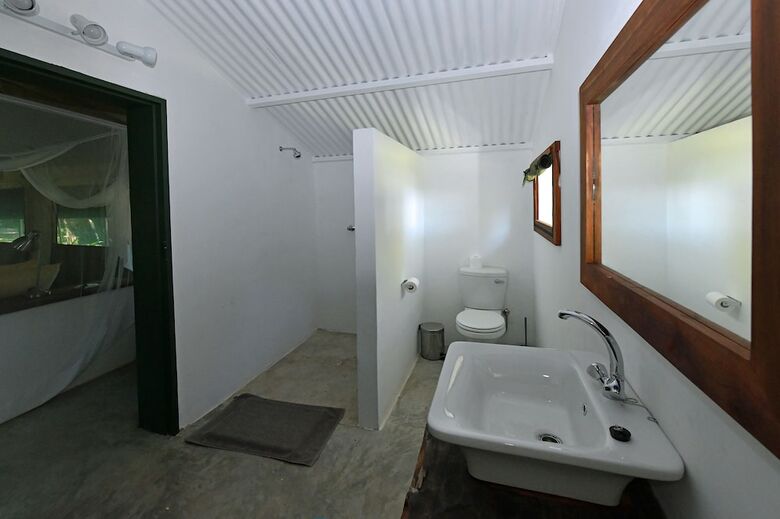Posada Zambezi Mubala Camp