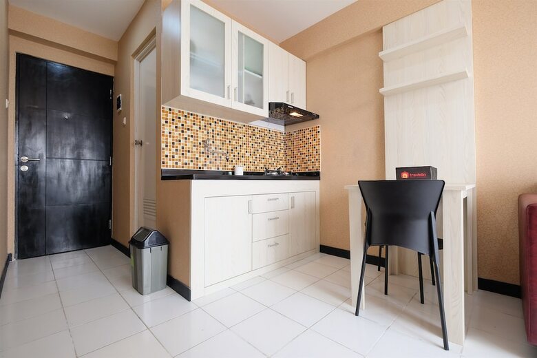 Homey Apartment @ Sentra Timur Residence