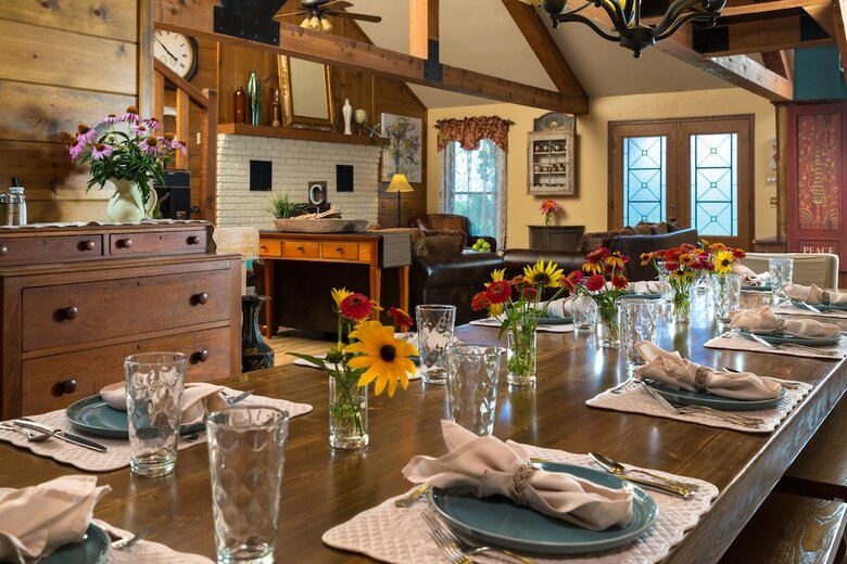 Bed & Breakfast Cedar Crest Lodge