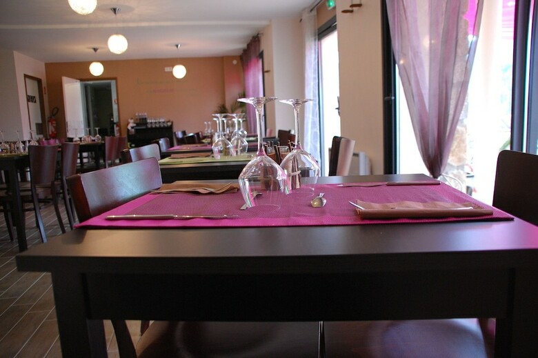 Bed & Breakfast Lauz'oustal - Maison D'h�tes