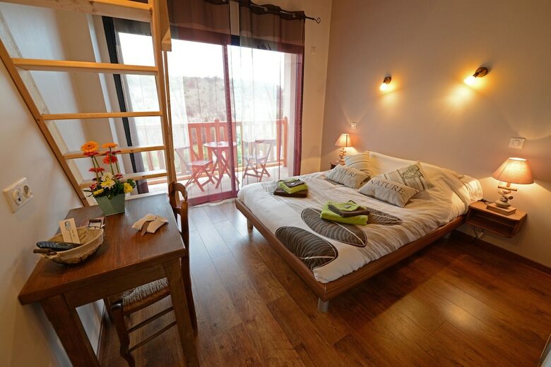 Bed & Breakfast Lauz'oustal - Maison D'h�tes