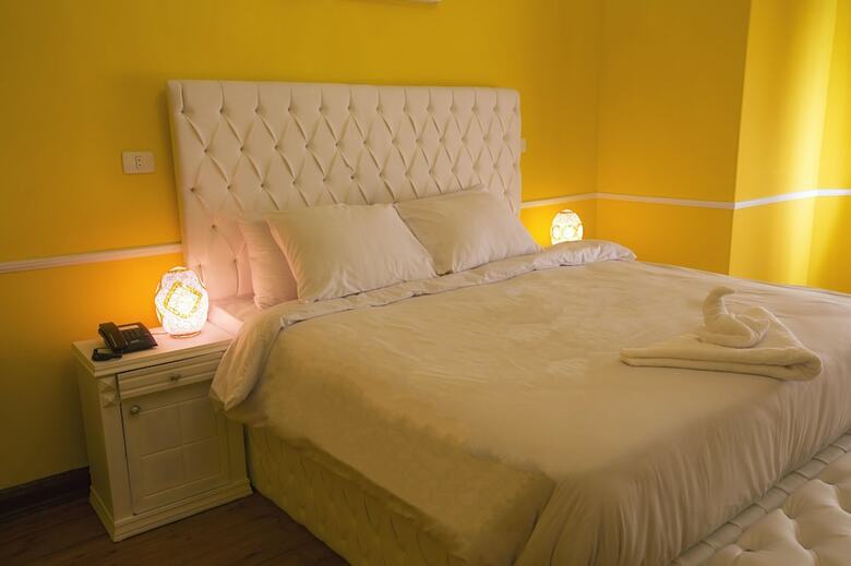 Hotel Tahrir Plaza Suites