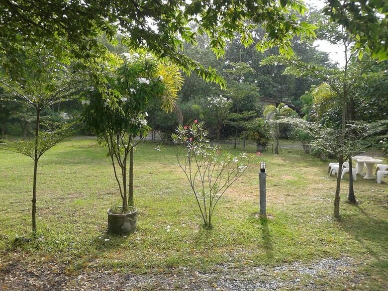 Hotel Ban Suan Ramburi