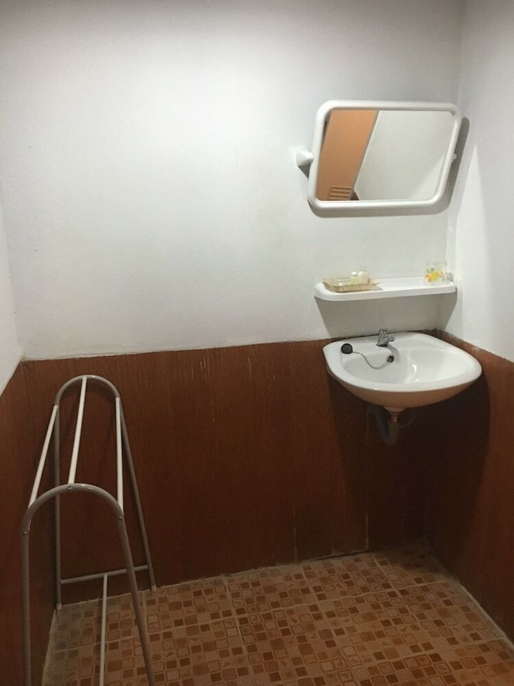 Hotel Ban Suan Ramburi